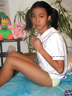 Teen Small Ladyboy